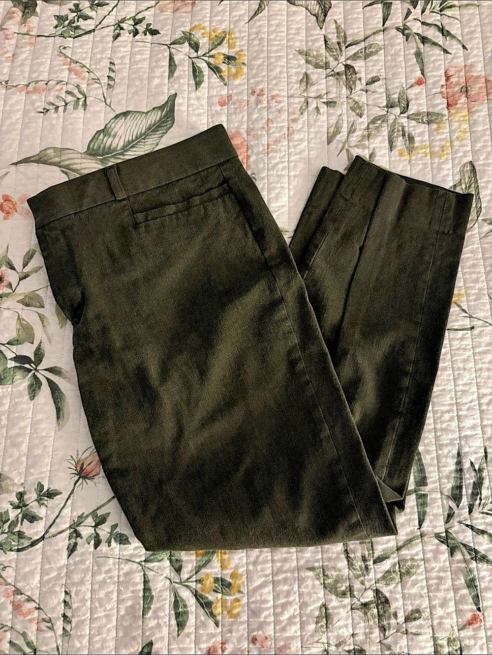 Banana Republic dress pants in Green Size 10